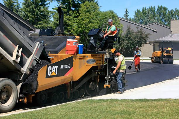 Best Professional Driveway Pavers  in Canton, OH